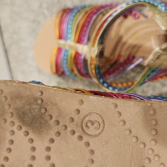 Sandals - Picture 6 of 6